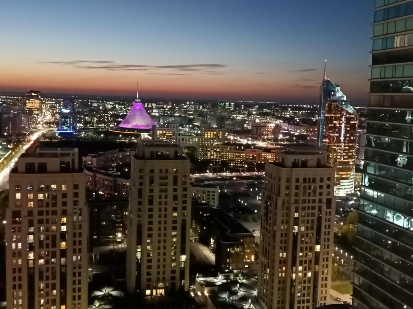 Studio On Dostyq Street 5 Floor 25 Astana Ngoại thất bức ảnh